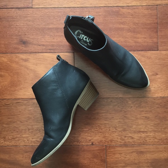 COPY - Circus by Sam Edelman Heidi booties - Picture 5 of 6